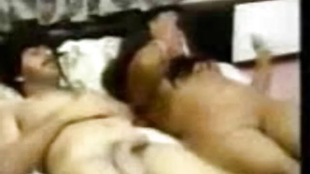 एक लड़की के लिए दो फुल एचडी सेक्सी मूवी लड़के