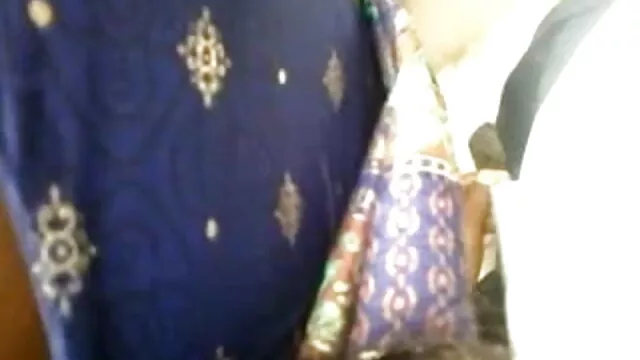 युवा शौकिया युगल एक साथ पोर्न देख रहे हैं बीएफ वीडियो फुल मूवी सेक्सी और हस्तमैथुन कर रहे हैं