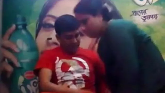 लिआह लव ने फुल सेक्सी फिल्म का वीडियो अपने गधे को 2 डिक्स दिए - कार्डिनलरॉस का आनंद लें