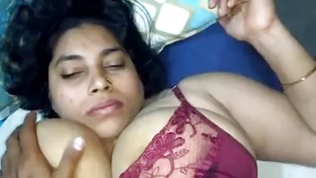 एंजेल हिंदी फुल सेक्सी मूवी डॉल-युरिका गोटो 4-बाय पैक्समैन