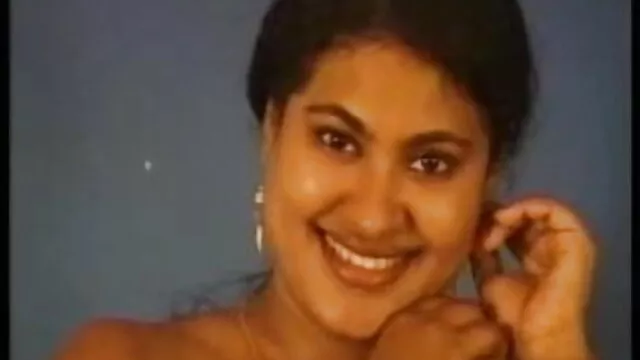 बड़े स्तन के साथ HD पीओवी गर्म श्यामला उछाल प्यार करता इंग्लिश फिल्म फुल सेक्सी है