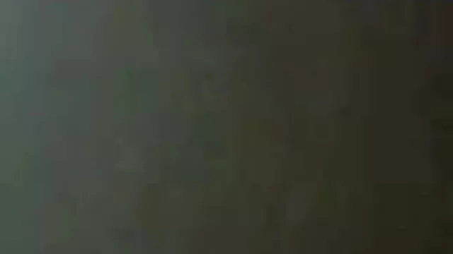 दादी फुल सेक्सी मूवी एचडी और पाँच आदमी