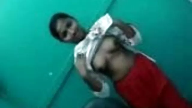 मिल्फ़ गड़बड़ और शावर में बीएफ सेक्सी पिक्चर फुल मूवी कठिन fisted