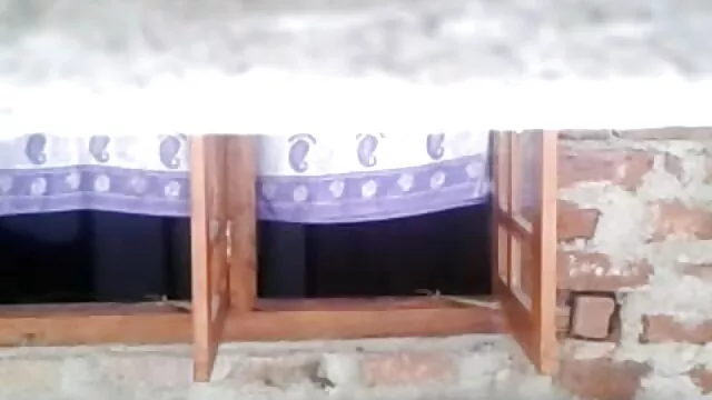 वह जानता है कि अब वह सेक्स पिक्चर फुल मूवी फूहड़ धोखा दे रही है!