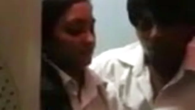विंटेज सेक्सी फुल एचडी मूवी युवा किशोर बिल्ली शेविंग और कमबख्त