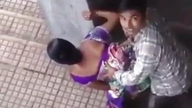 लिसा बीएफ सेक्सी फुल मूवी स्पार्कल अपने दूधिया सफेद सह के साथ चमक रही है