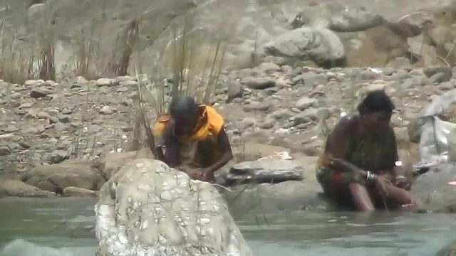 सफेद हिंदी सेक्सी फिल्म फुल वेश्या jk1690