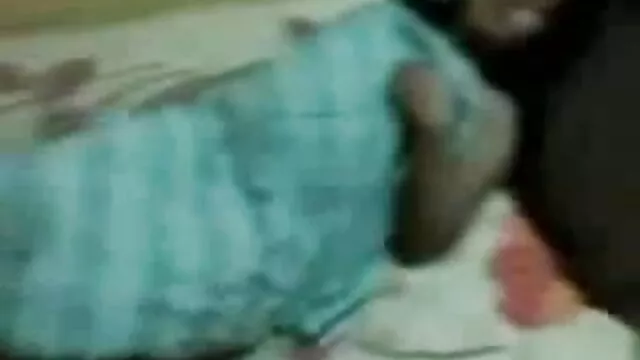 सुनहरे बालों सेक्सी वीडियो फिल्म फुल मूवी वाली छात्रा साशा धारीदार जाँघिया