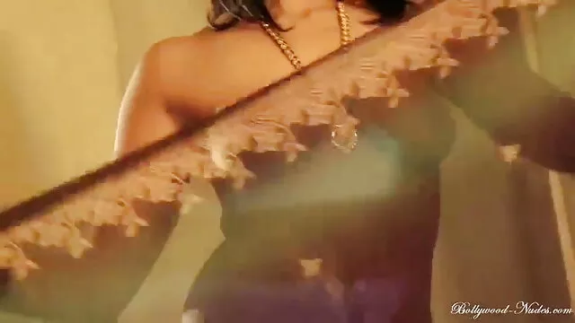 सोफे सेक्सी फुल मूवी एचडी पर जर्मन फूहड़