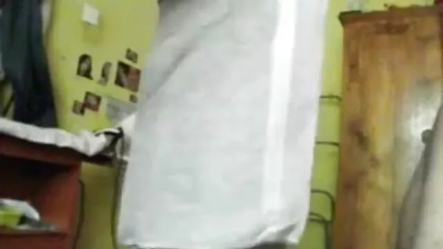 चेहरा बैठे कमबख्त उड़ाने फुल मूवी सेक्स हस्तमैथुन कमिंग बस्टी gf