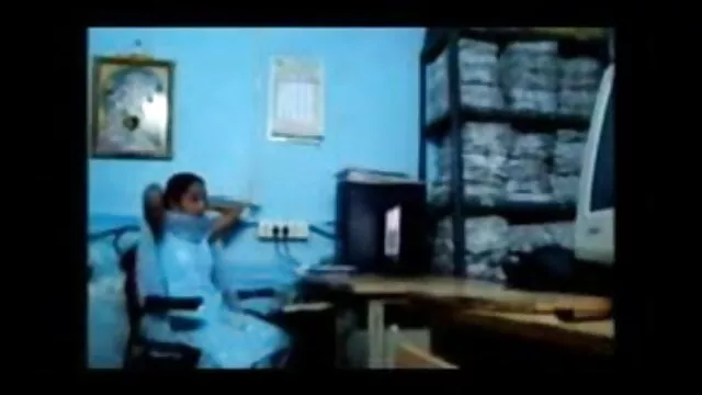 एवलिन लिन - एशियन स्ट्रीट हुकर्स सेक्स पिक्चर फुल मूवी 45